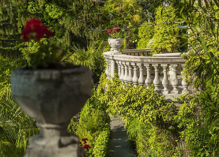 Costanza Bed & Breakfast 4*